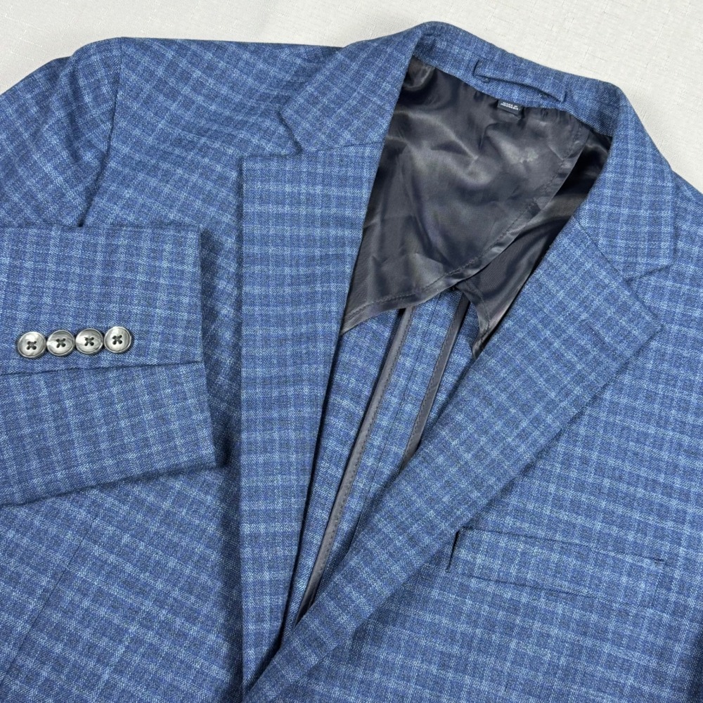 Jos A Bank Mens 42 Regular Slim Fit Blue Plaid Sport Coat Blazer 2-Button Jacket